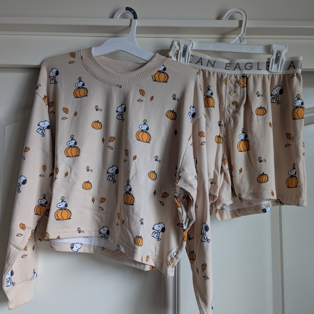 American Eagle Outfitters Pajama Set - Cream with Orange and Black Print